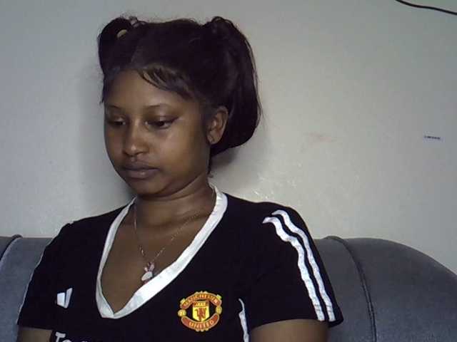 Cayvaal live cam on BongaCams