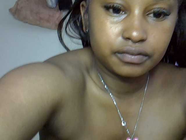 Cayvaal live cam on BongaCams