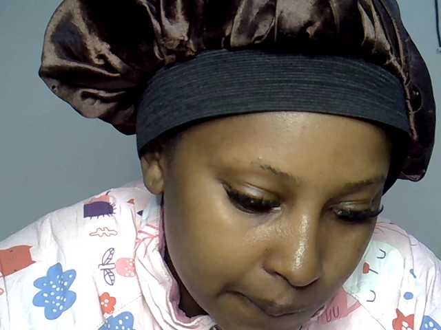Cayvaal live cam on BongaCams