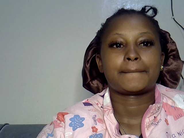 Cayvaal live cam on BongaCams