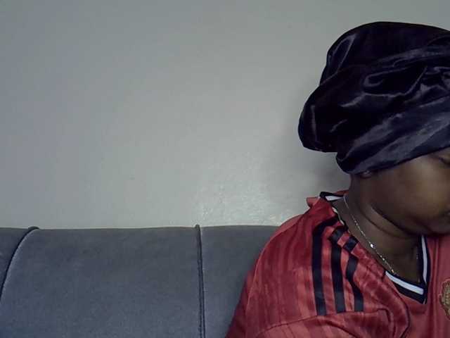 Cayvaal live cam on BongaCams