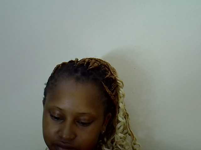 Cayvaal's BongaCams show and profile