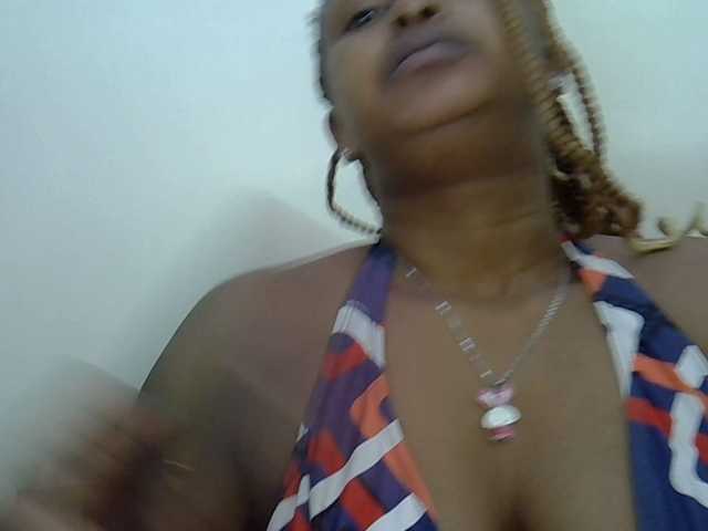 Cayvaal Live Cam on BongaCams