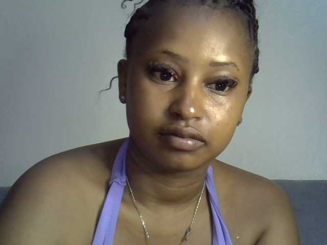 Cayvaal live cam on BongaCams