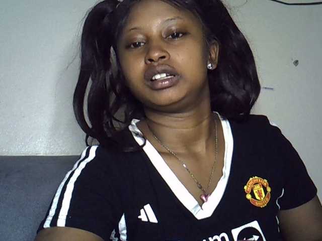 Cayvaal live cam on BongaCams