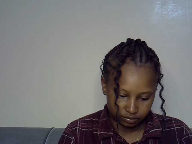 Cayvaal live cam on BongaCams