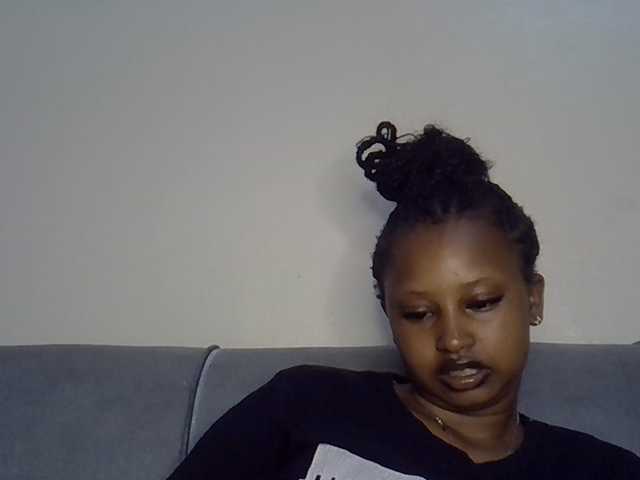Cayvaal live cam on BongaCams