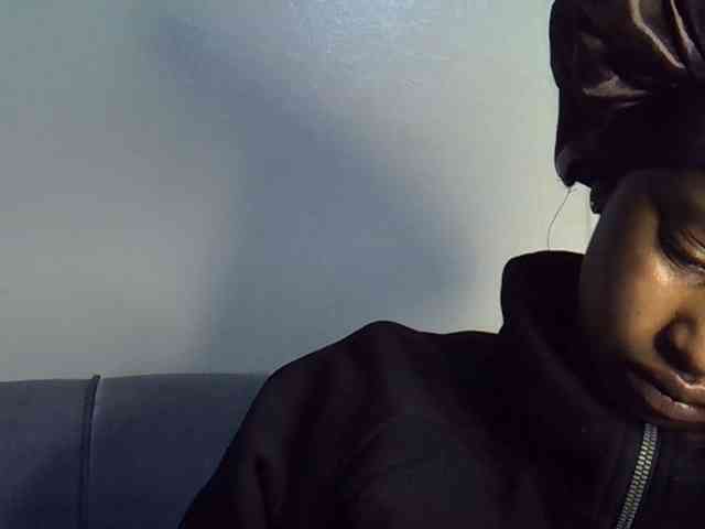 Live stream of Cayvaal