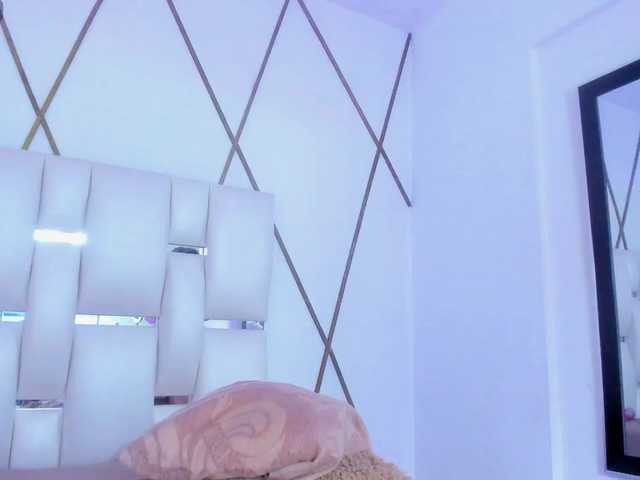 Lilicameron live cam on BongaCams