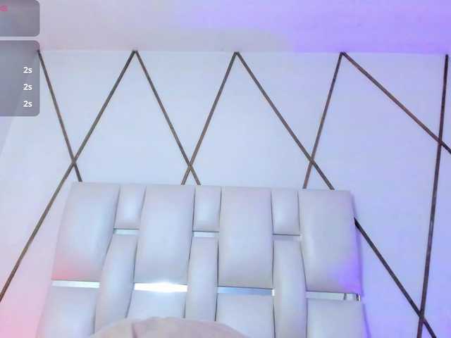 Lilicameron live cam on BongaCams