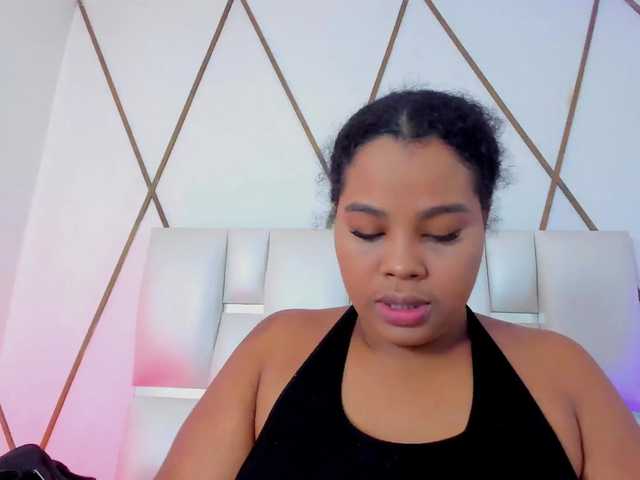 Lilicameron live cam on BongaCams