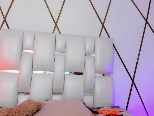 Lilicameron live cam on BongaCams