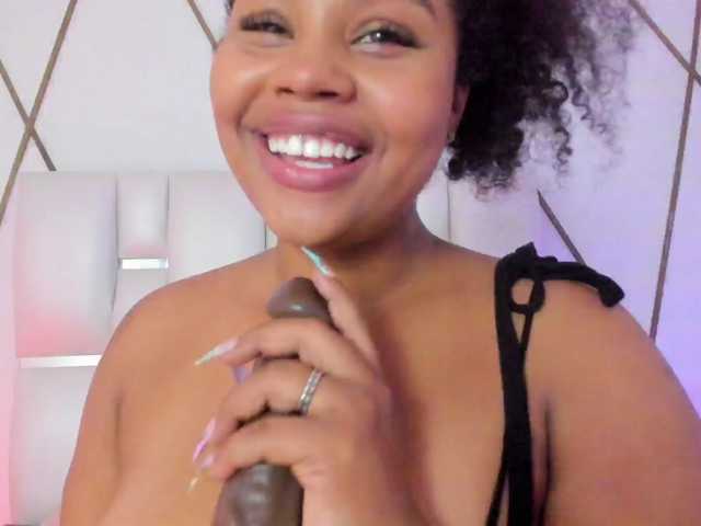 Lilicameron live cam on BongaCams
