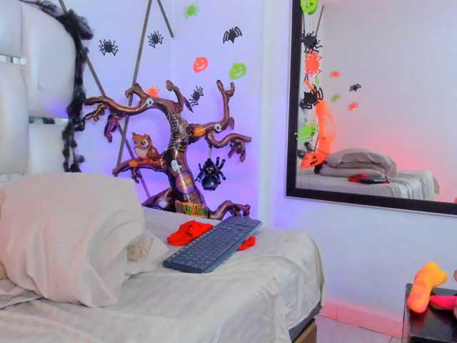 Lilicameron live cam on BongaCams