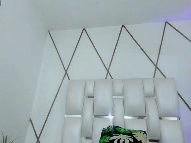 lilicameron's BongaCams show and profile