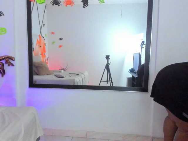 Lilicameron live cam on BongaCams