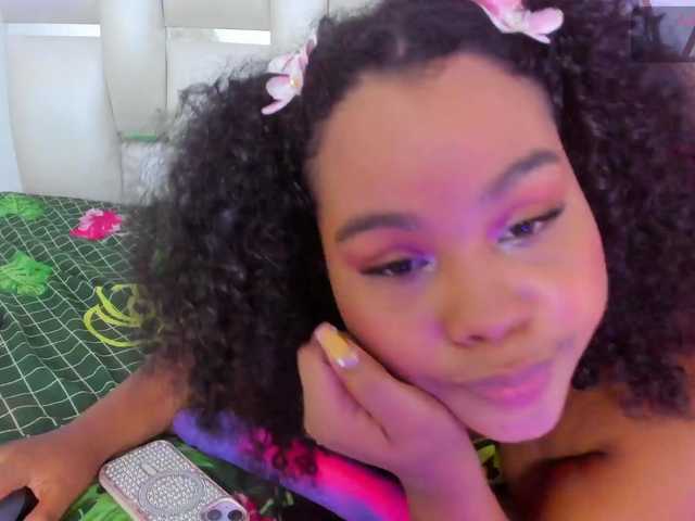 Lilicameron live on BongaCams