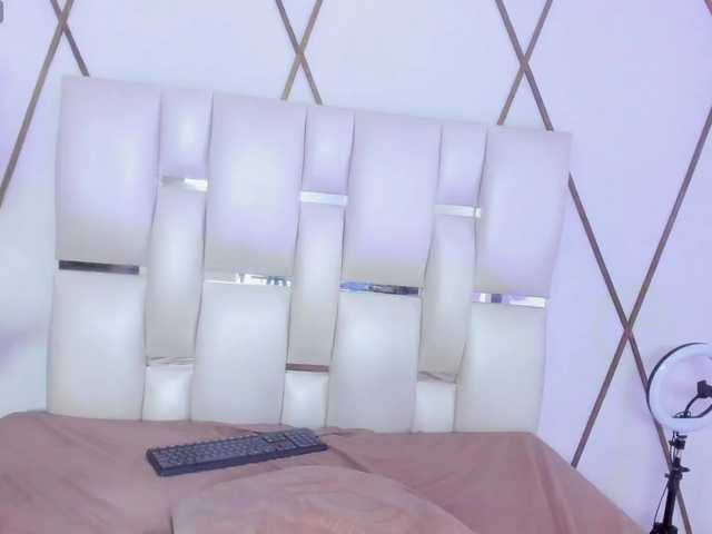 Lilicameron live cam on BongaCams
