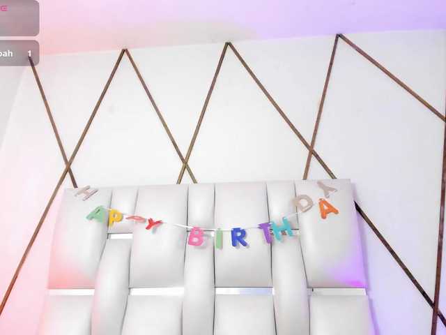 Lilicameron live cam on BongaCams