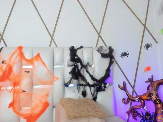 Lilicameron live cam on BongaCams
