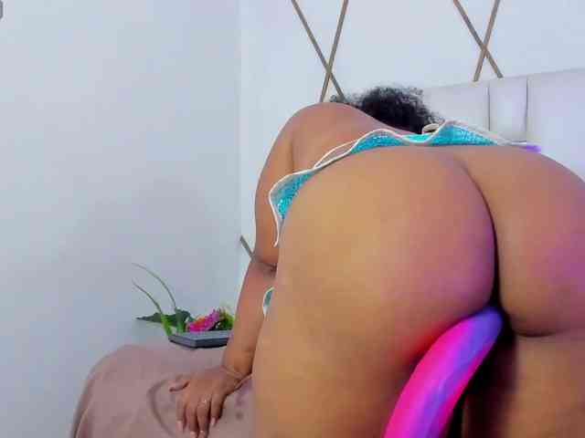 Lilicameron webcam