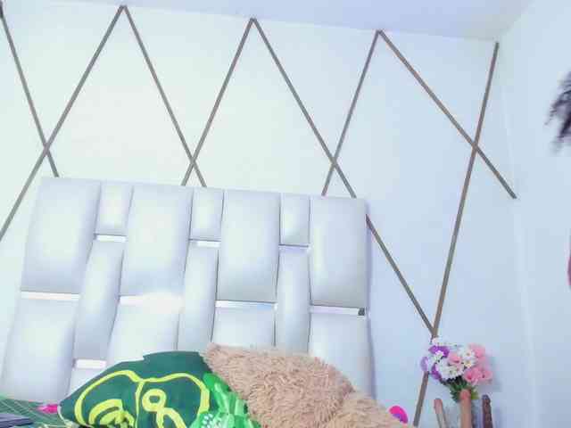 Lilicameron webcam