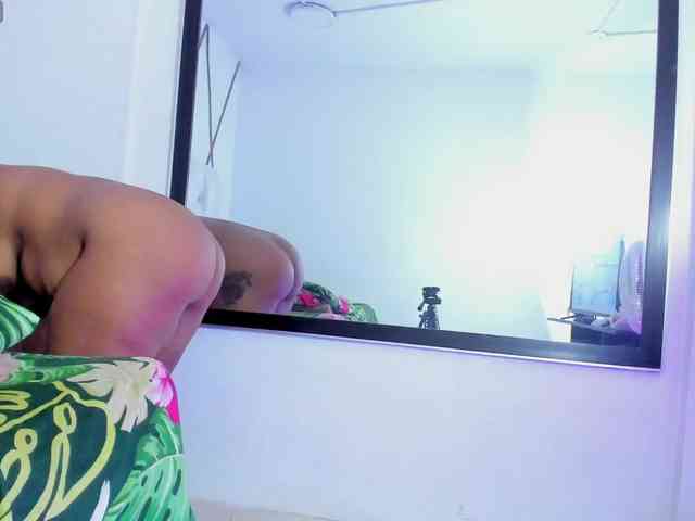 Lilicameron webcam