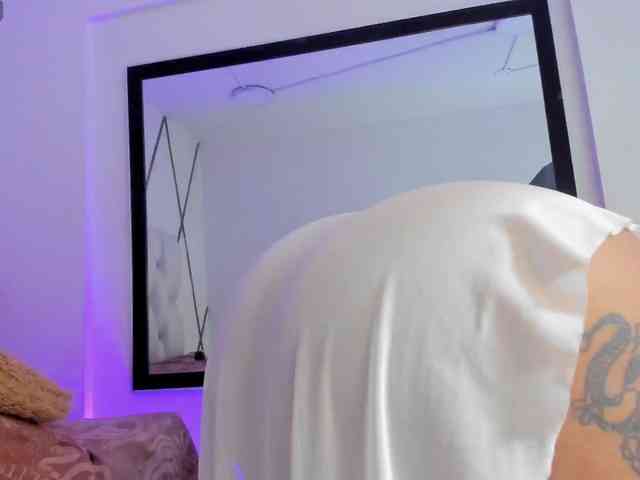 Lilicameron webcam