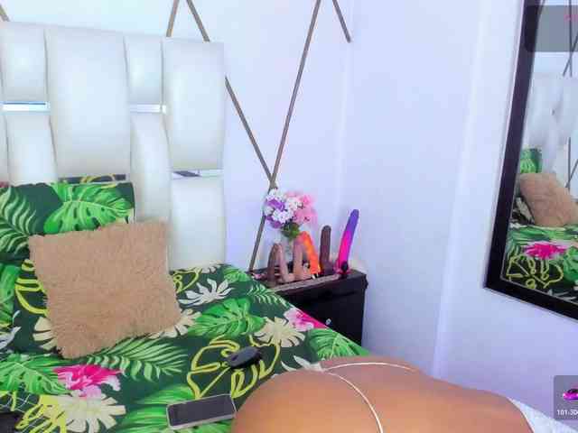 Lilicameron webcam
