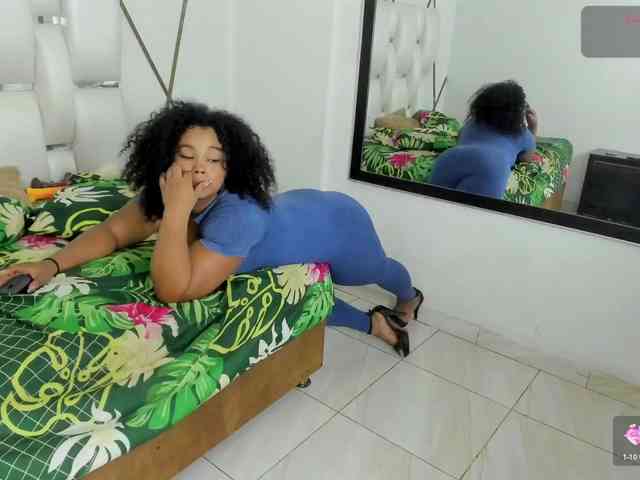 Lilicameron webcam