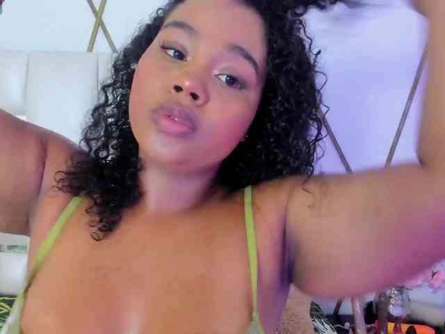 Lilicameron webcam