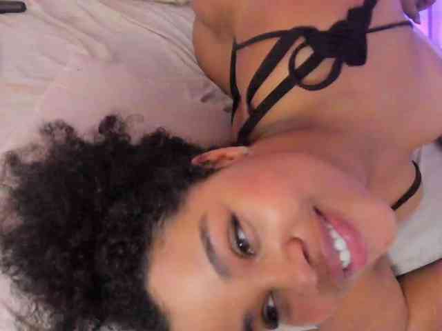 Lilicameron webcam