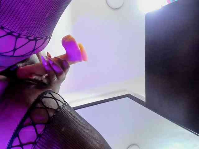 Lilicameron webcam