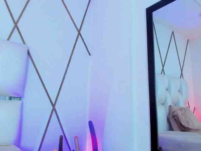 Lilicameron webcam