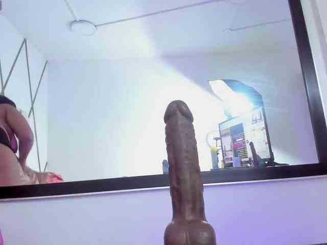 Lilicameron webcam
