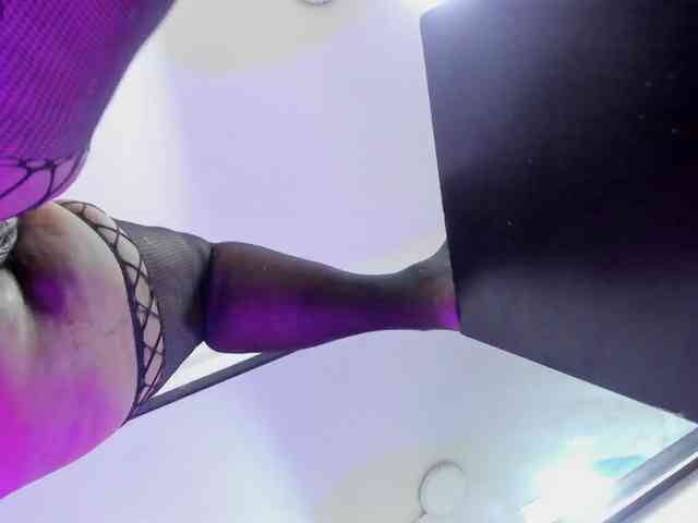Lilicameron webcam