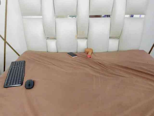 Lilicameron webcam