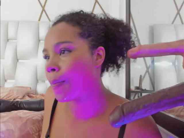 Lilicameron webcam