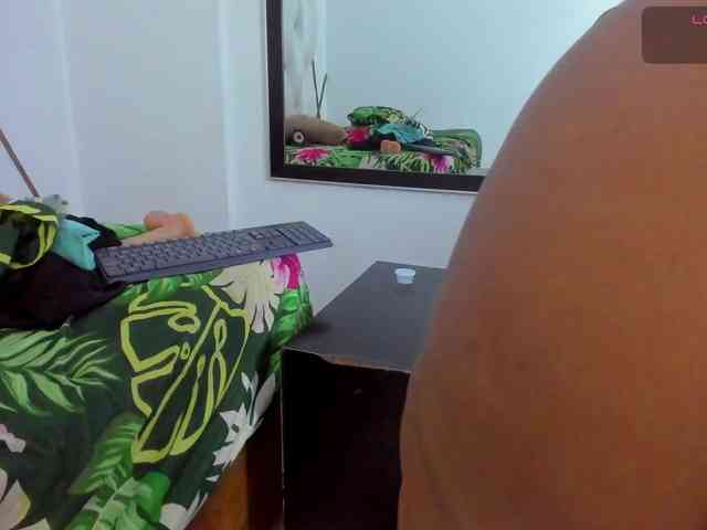Lilicameron webcam
