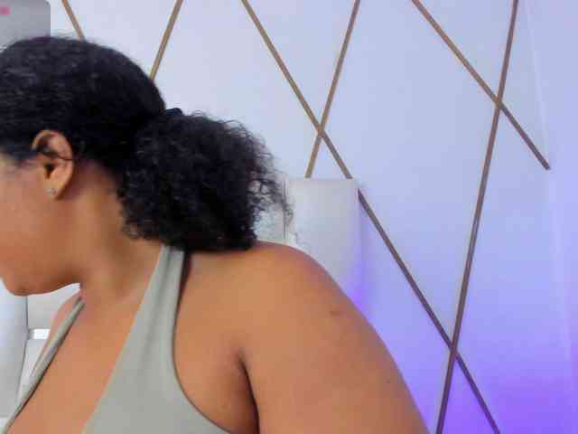 Lilicameron webcam
