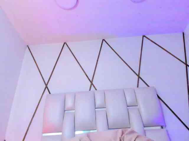 Lilicameron webcam