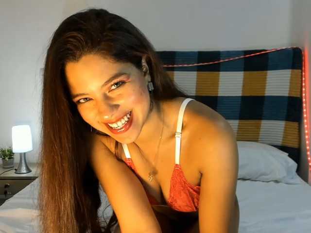 kisszafira live cam on BongaCams