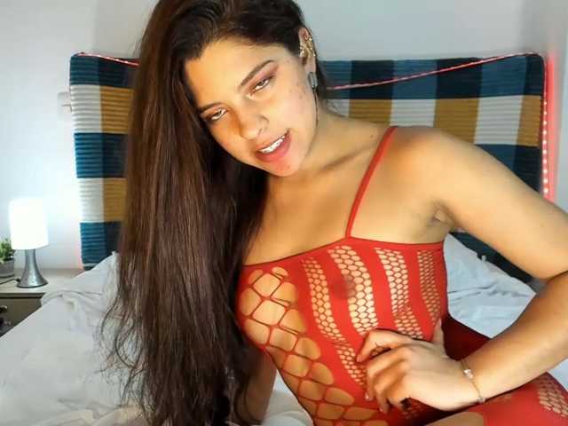 kisszafira live cam on BongaCams