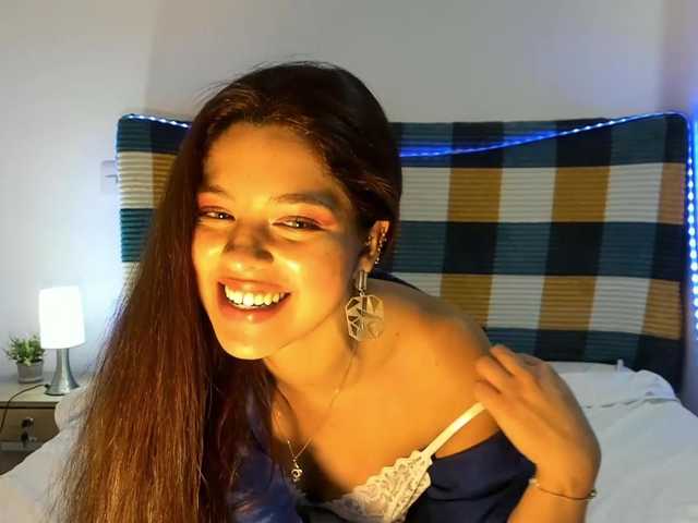 kisszafira live cam on BongaCams