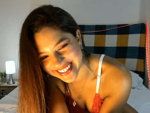 kisszafira live cam on BongaCams