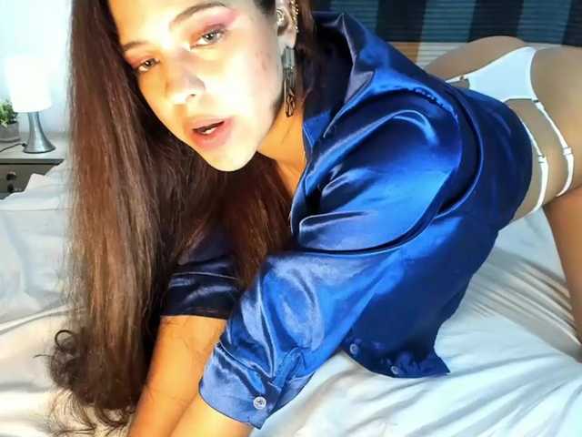 kisszafira live cam on BongaCams