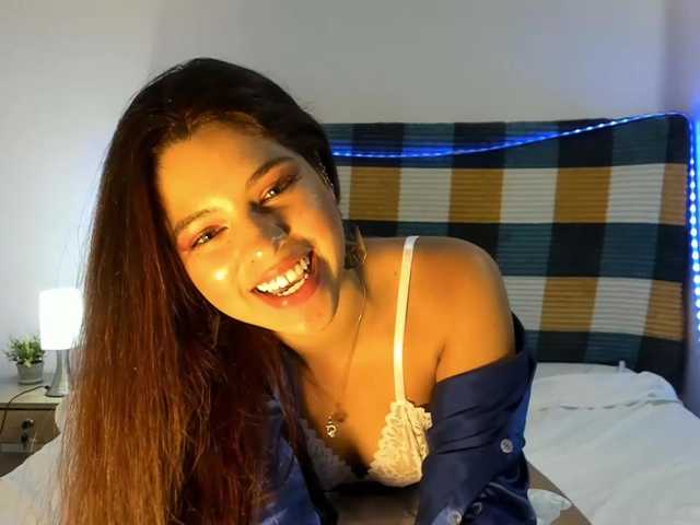 kisszafira live cam on BongaCams