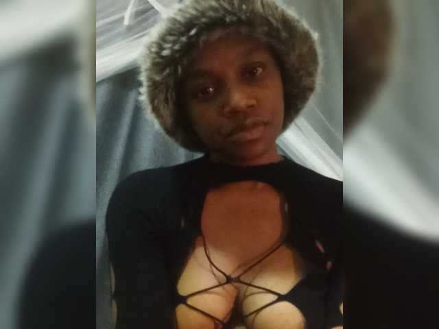Pinkyyaffairs