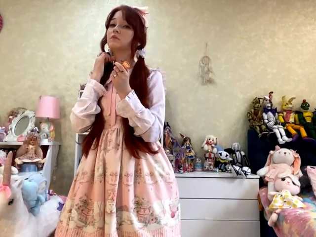 LubaKrone's BongaCams show and profile