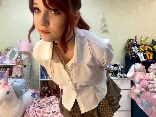 LubaKrone's BongaCams show and profile